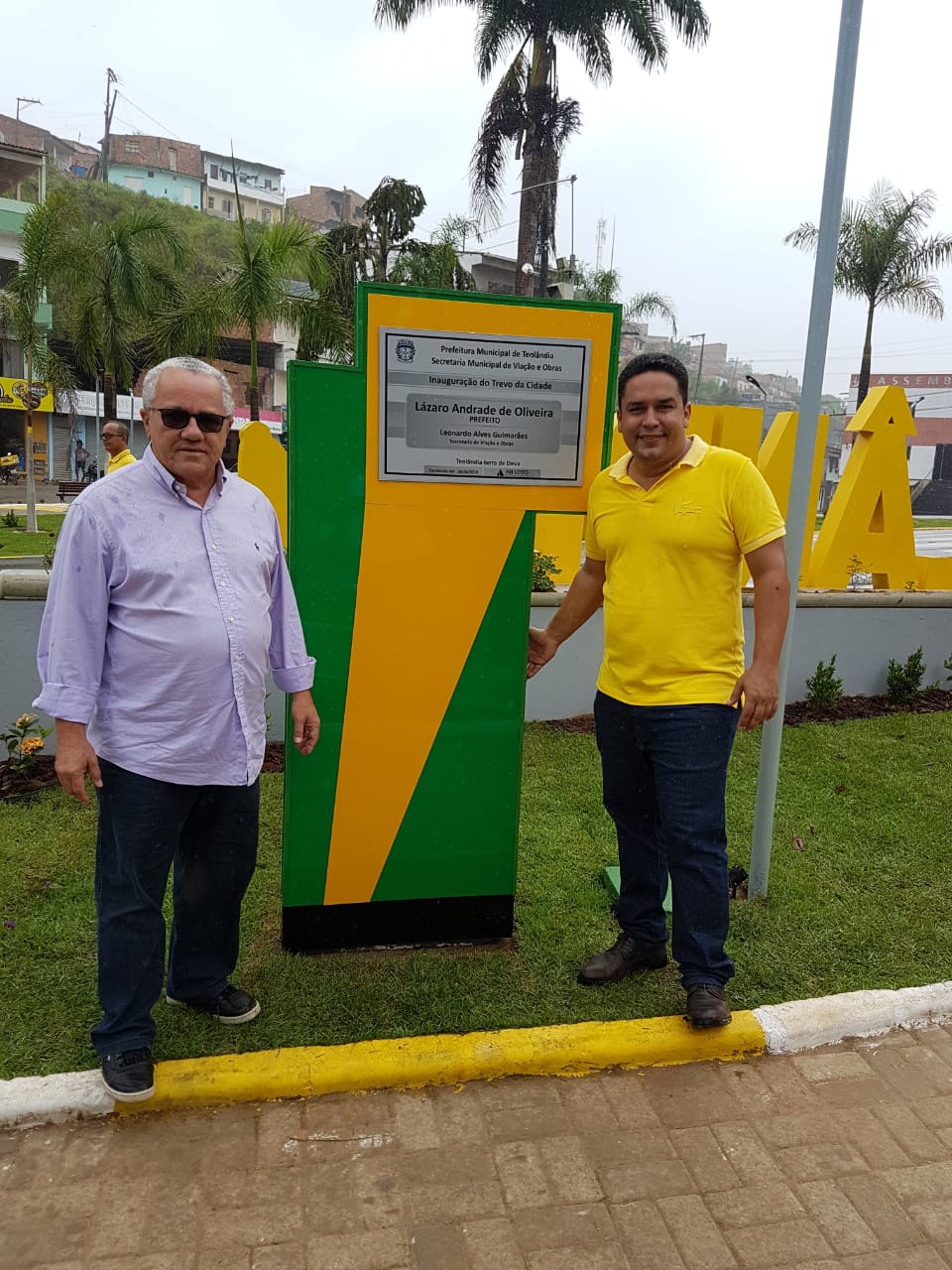 Prefeito De Teolândia E Secretário Josias Gomes Festejam O Sucesso Da 15ª Festa Da Banana