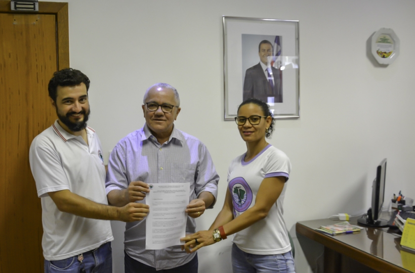 Josias Gomes Recebe Representantes Do Movimento Dos Atingidos Por Barragens (MAB)