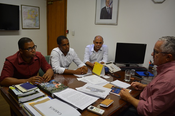 Vice-prefeito De Itacaré Debate Com Josias Gomes Investimentos Para A Agricultura Familiar