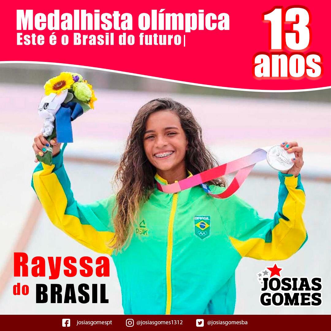 Garota Rayssa Encanta O Brasil  Com A Conquista Da Prata Olímpica No Skate!