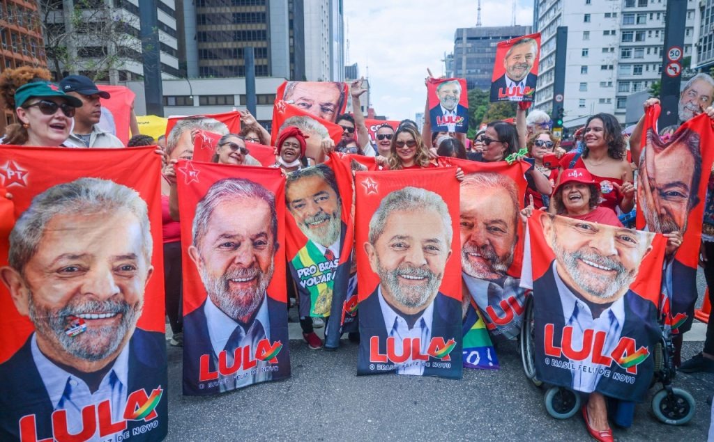 Governo Lula Tá No Rumo Certo. Brasil, União E Reconstrução!